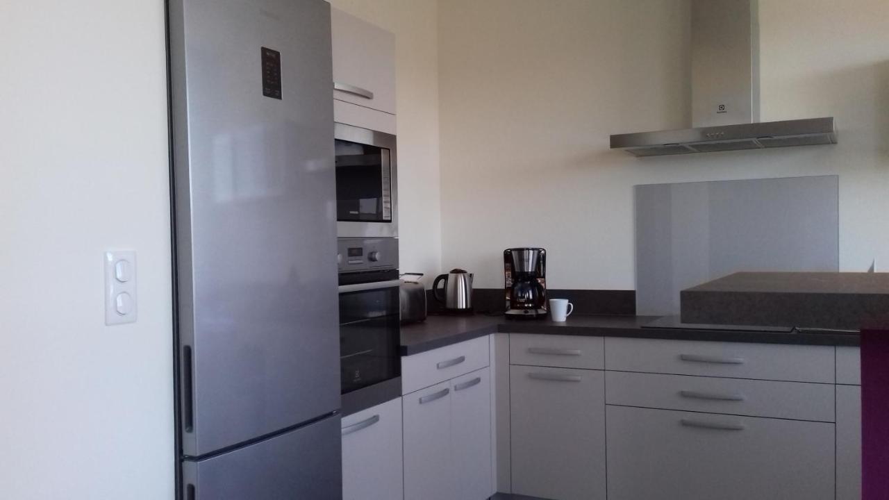 Appartement Lily-Rose Cerizay Exterior photo